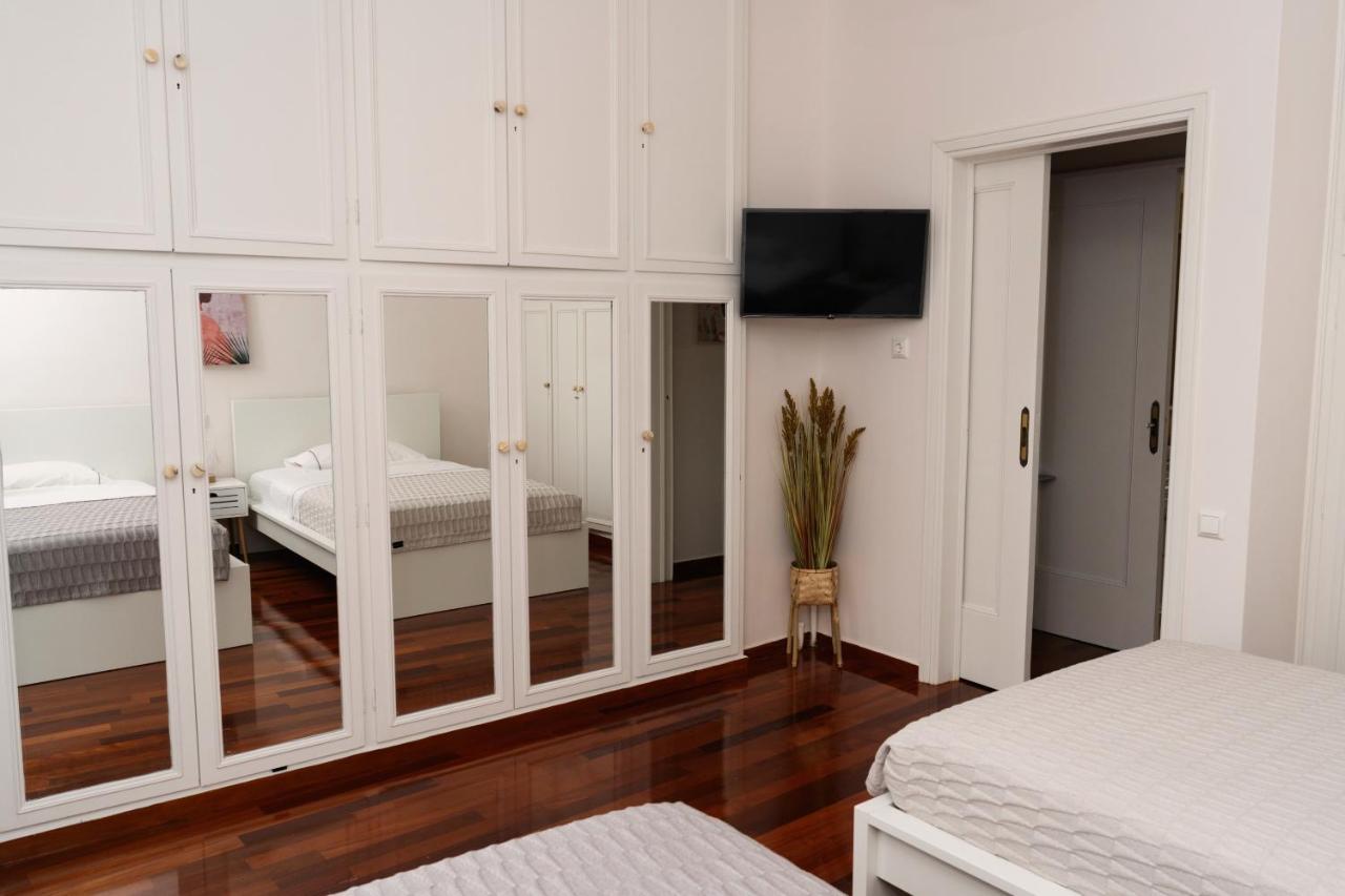 Visum Acropol ,3br - Private Terrace-jacuzzi - Amazing View Apartment *
