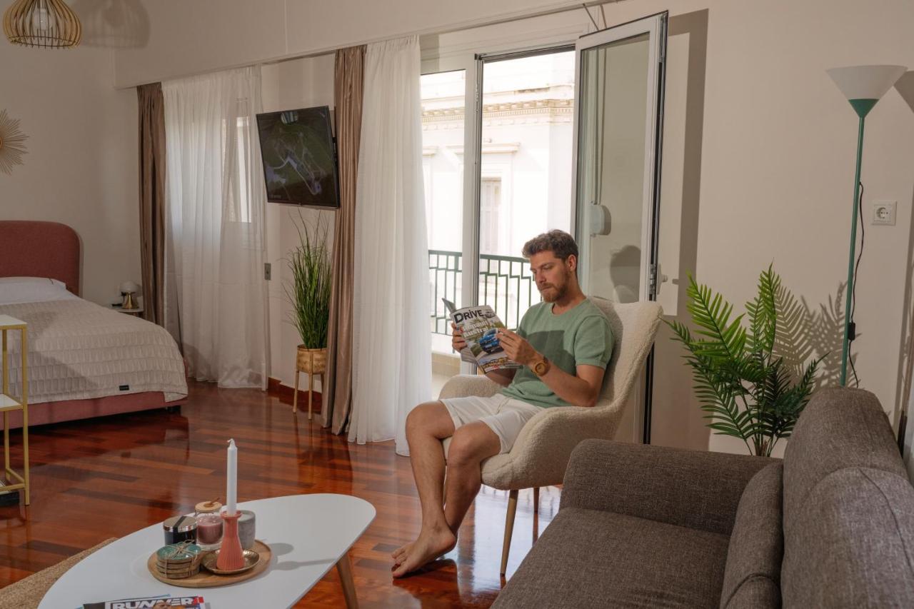 Visum Acropol ,3br - Private Terrace-jacuzzi - Amazing View Apartment Athens